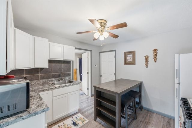 220 2nd St, W Leechburg, PA 15656