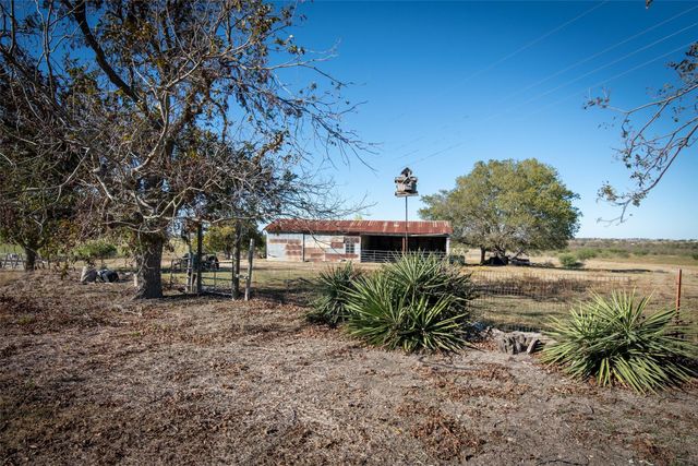10401 Fm 619 RD, Taylor, TX 76574