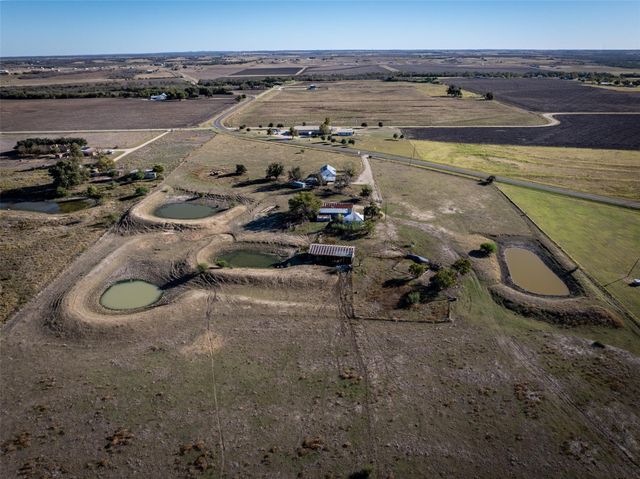10401 Fm 619 RD, Taylor, TX 76574