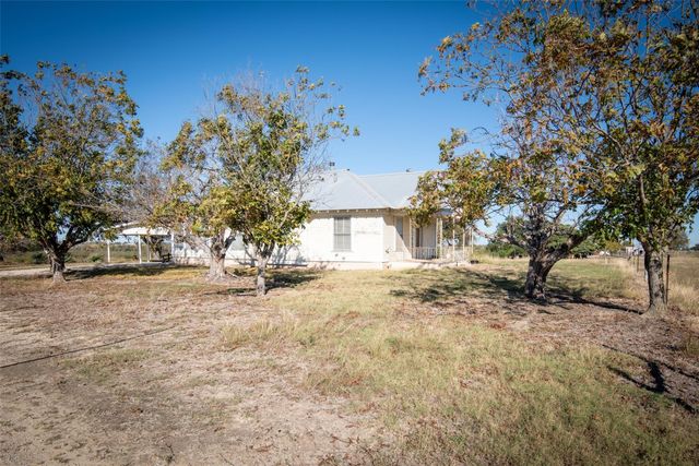 10401 Fm 619 RD, Taylor, TX 76574