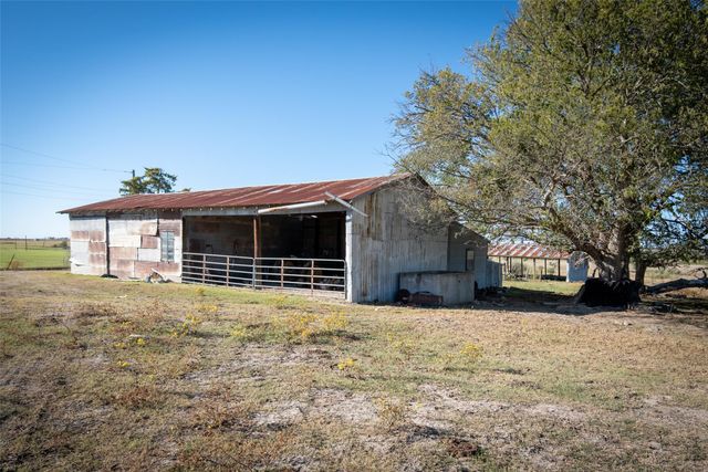 10401 Fm 619 RD, Taylor, TX 76574