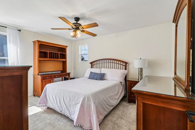 8 Liam Court, Algonquin, IL 60102