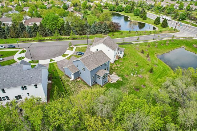 8 Liam Court, Algonquin, IL 60102