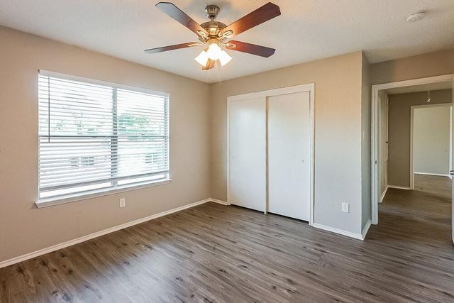 1909 Wildwood Ridge Drive, Missouri City, TX 77489