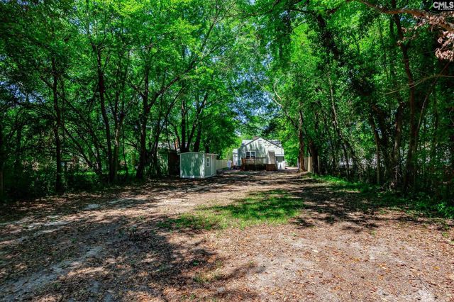 1518 Lakeview Avenue, Camden, SC 29020