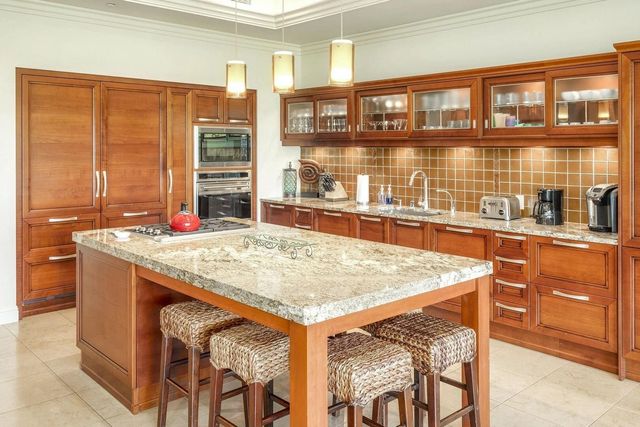 12 Hoolei Cir Unit 2, Kihei, HI 96753