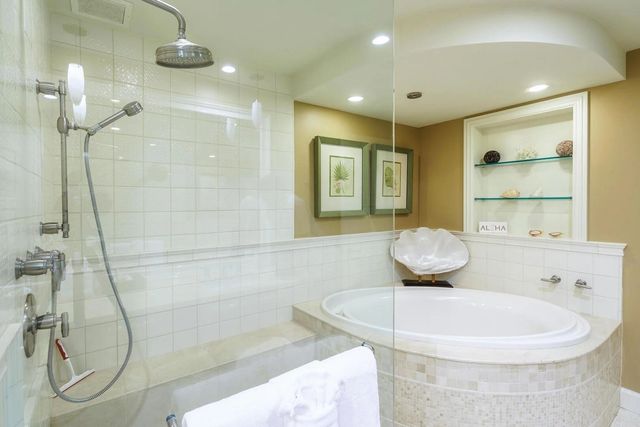 12 Hoolei Cir Unit 2, Kihei, HI 96753