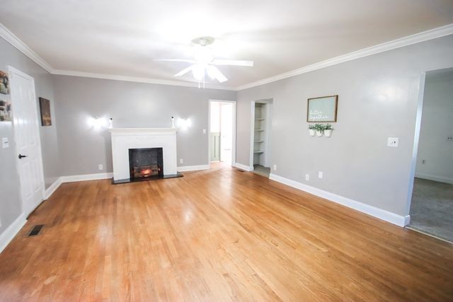 319 Mount View Dr, Sparta, TN 38583