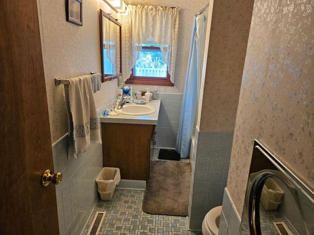 213 23rd Avenue N, Fargo, ND 58102