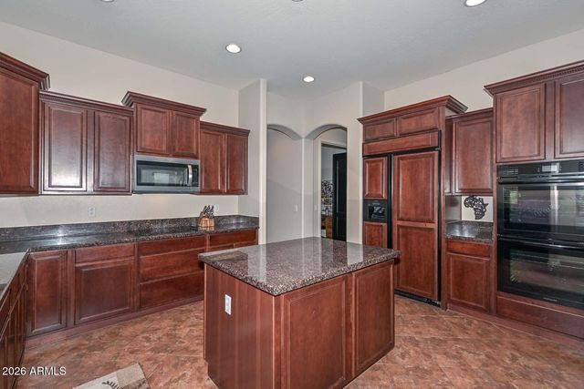 16729 W JACKSON Street, Goodyear, AZ 85338