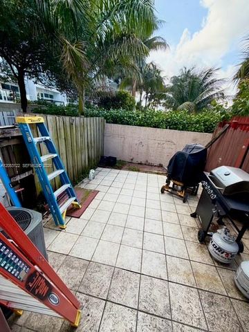 1901 S River Drive 22C, Miami, FL 33125