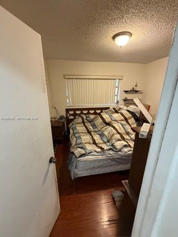 1901 S River Drive 22C, Miami, FL 33125
