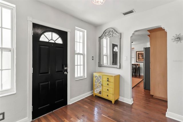 1108 E CHELSEA STREET, Tampa, FL 33603