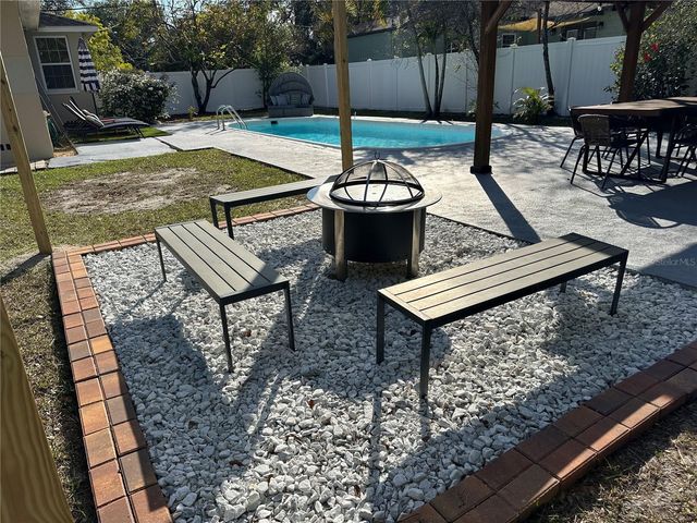 1108 E CHELSEA STREET, Tampa, FL 33603