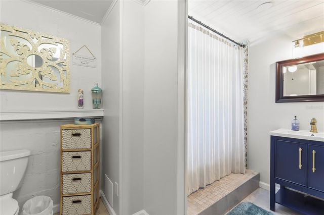 1108 E CHELSEA STREET, Tampa, FL 33603