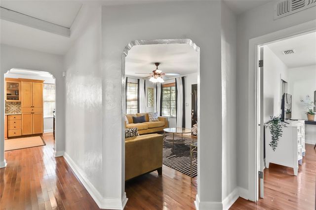 1108 E CHELSEA STREET, Tampa, FL 33603