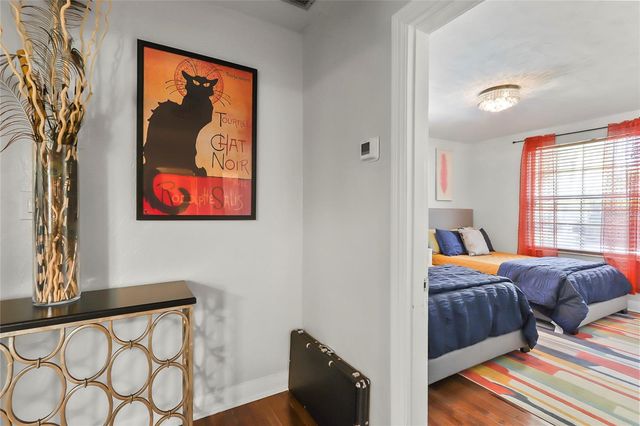 1108 E CHELSEA STREET, Tampa, FL 33603