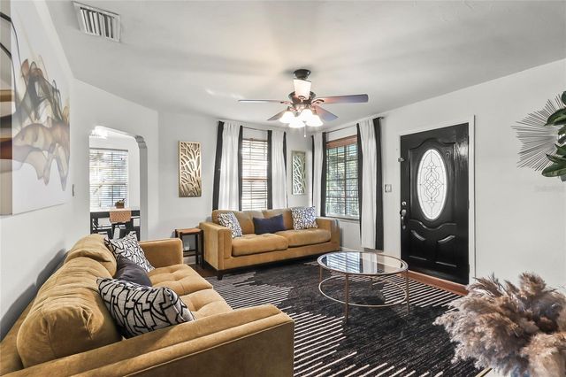 1108 E CHELSEA STREET, Tampa, FL 33603