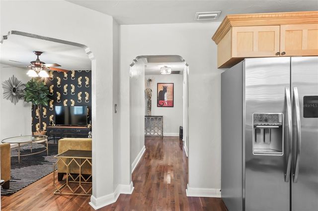 1108 E CHELSEA STREET, Tampa, FL 33603