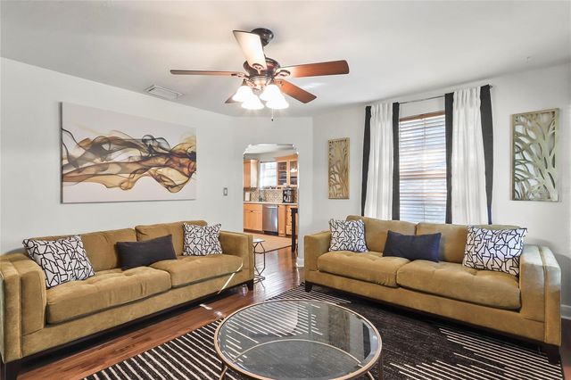 1108 E CHELSEA STREET, Tampa, FL 33603