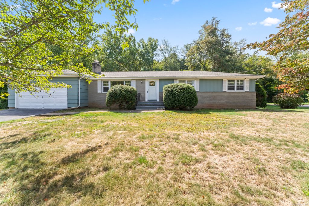 306 Forest Street Extension, Hamden, CT 06518