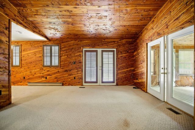 2091 Clifty Creek Road, Jamestown, KY 42629