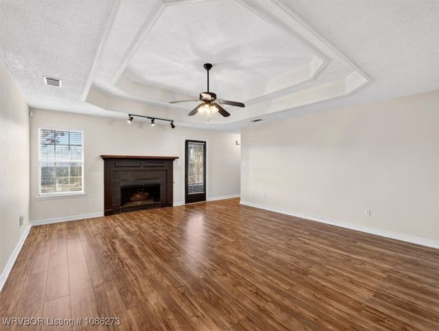 1011 Fairview Lane, Greenwood, AR 72936