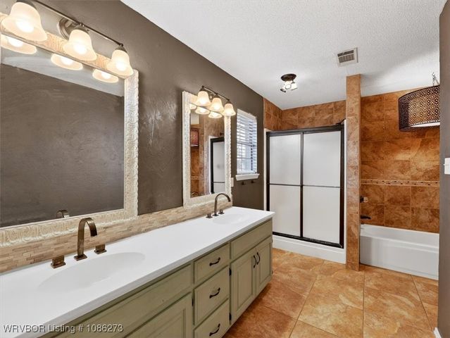 1011 Fairview Lane, Greenwood, AR 72936