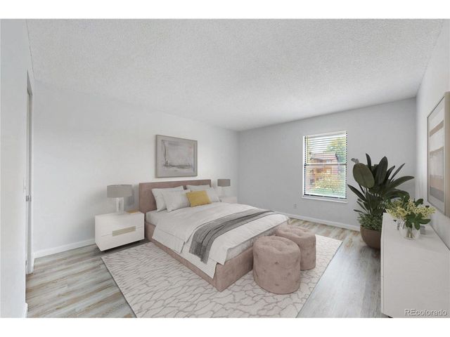 211 Wright St 308, Lakewood, CO 80228