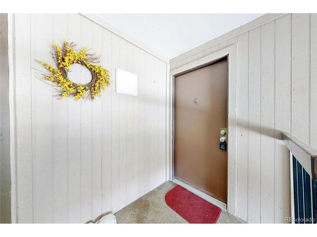 211 Wright St 308, Lakewood, CO 80228