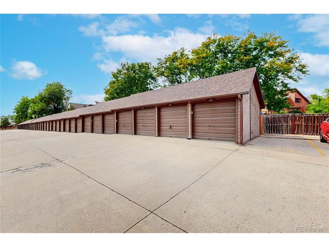 211 Wright St 308, Lakewood, CO 80228