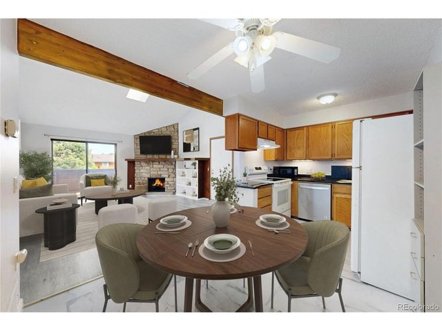 211 Wright St 308, Lakewood, CO 80228