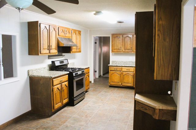124 Valley Drive, Helena, AR 72342