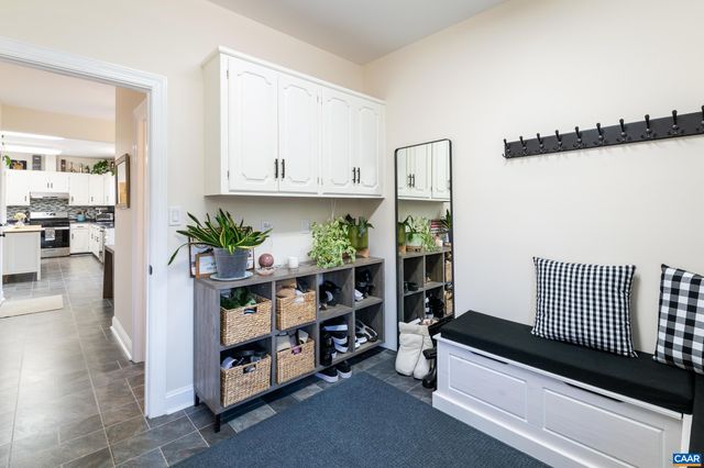21 THURMAN RD, Troy, VA 22974
