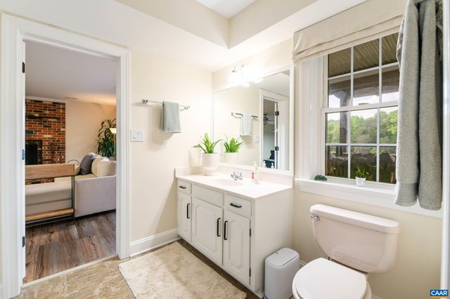 21 THURMAN RD, Troy, VA 22974