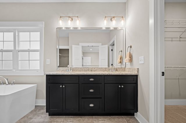 3608 Caroline Farms Dr, Murfreesboro, TN 37129