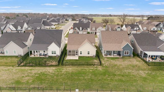 3608 Caroline Farms Dr, Murfreesboro, TN 37129