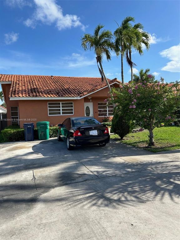 14526 SW 106th Ter, Miami, FL 33186