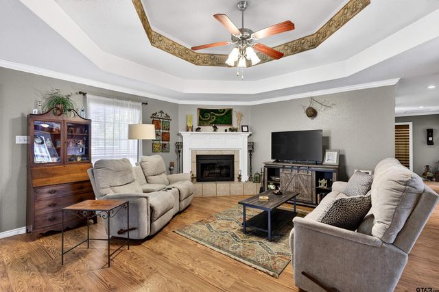 110 Memorial Drive, Gun Barrel City, TX 75156