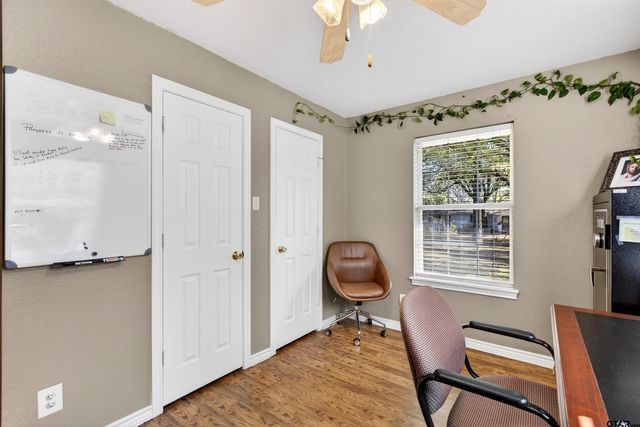 110 Memorial Drive, Gun Barrel City, TX 75156