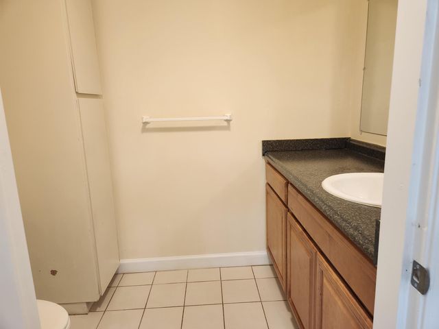 1749 N Congress Avenue C, West Palm Beach, FL 33401