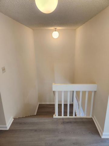 1749 N Congress Avenue C, West Palm Beach, FL 33401