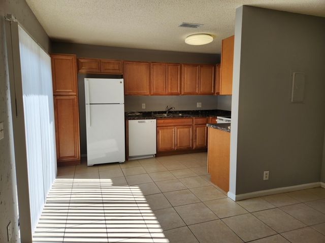 1749 N Congress Avenue C, West Palm Beach, FL 33401