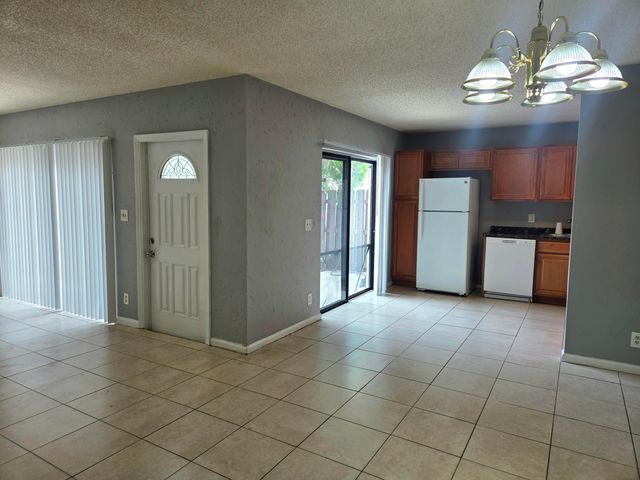 1749 N Congress Avenue C, West Palm Beach, FL 33401