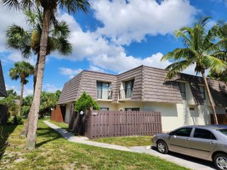 1749 N Congress Avenue C, West Palm Beach, FL 33401