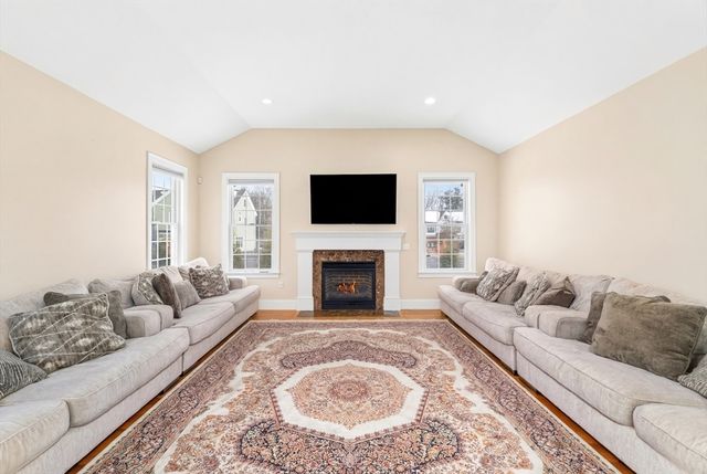 50 Sterling Road, Needham, MA 02492