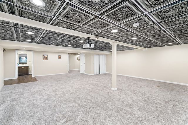 50 Sterling Road, Needham, MA 02492