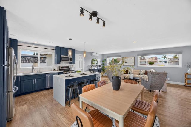 4852 Kings Way, San Diego, CA 92117