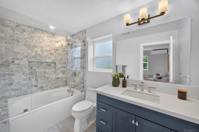 4852 Kings Way, San Diego, CA 92117