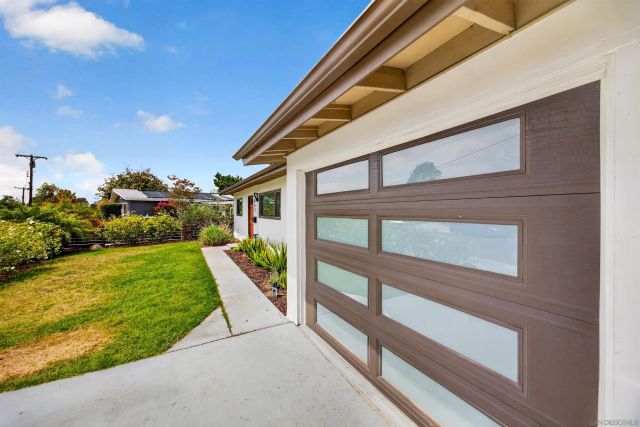 4852 Kings Way, San Diego, CA 92117
